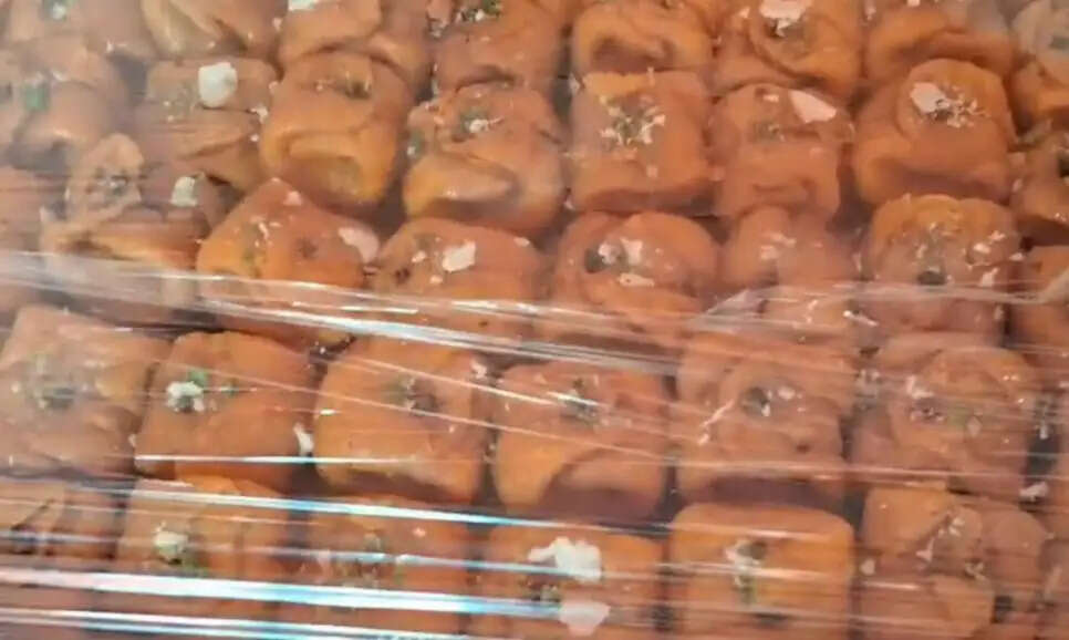 123
