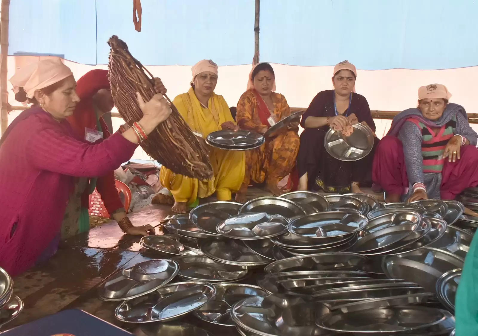  सीर गोवर्धन स्थित रविदास मंदिर