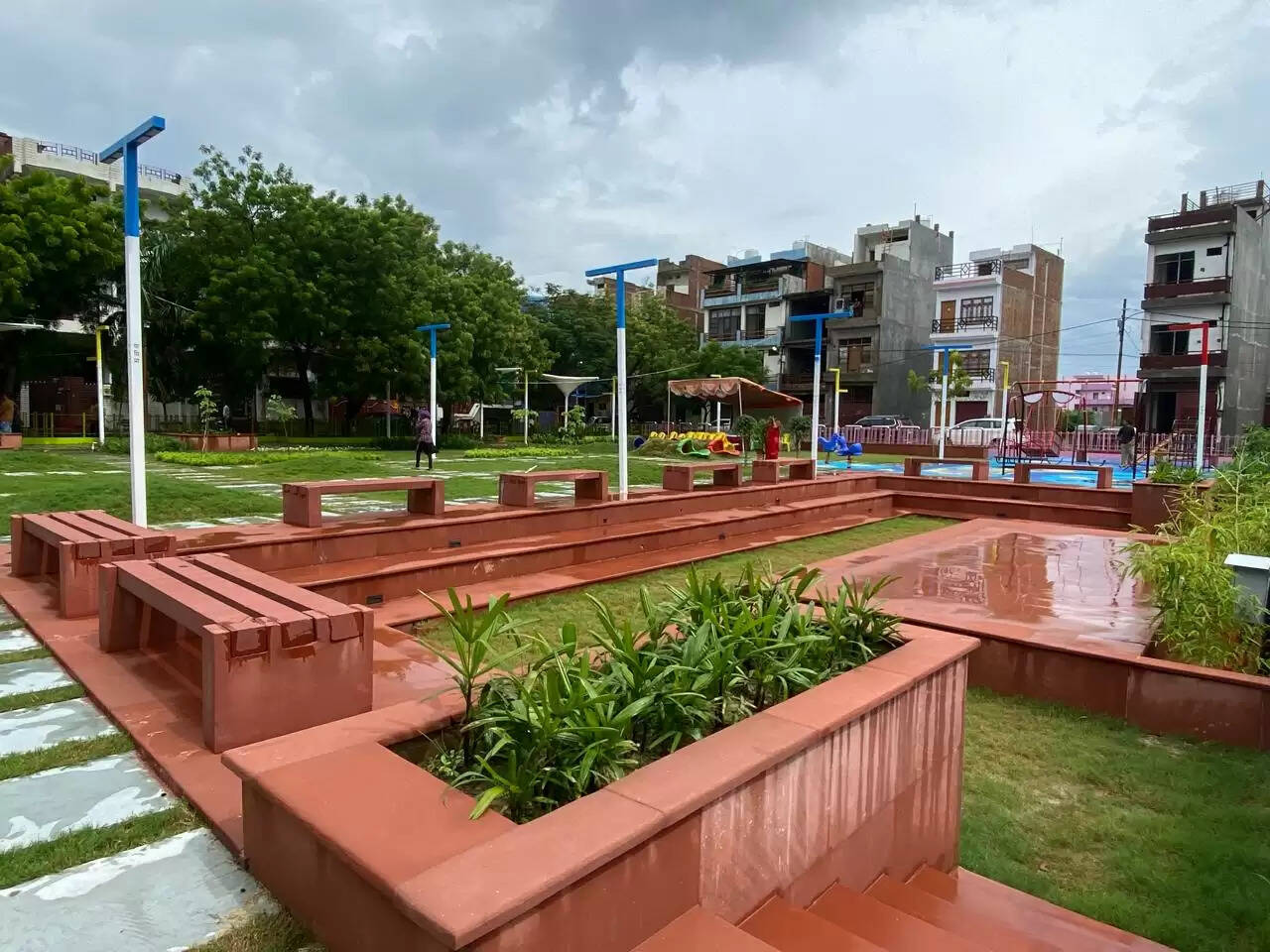 वाराणसी को मिली AM to PM पार्क की सौगात