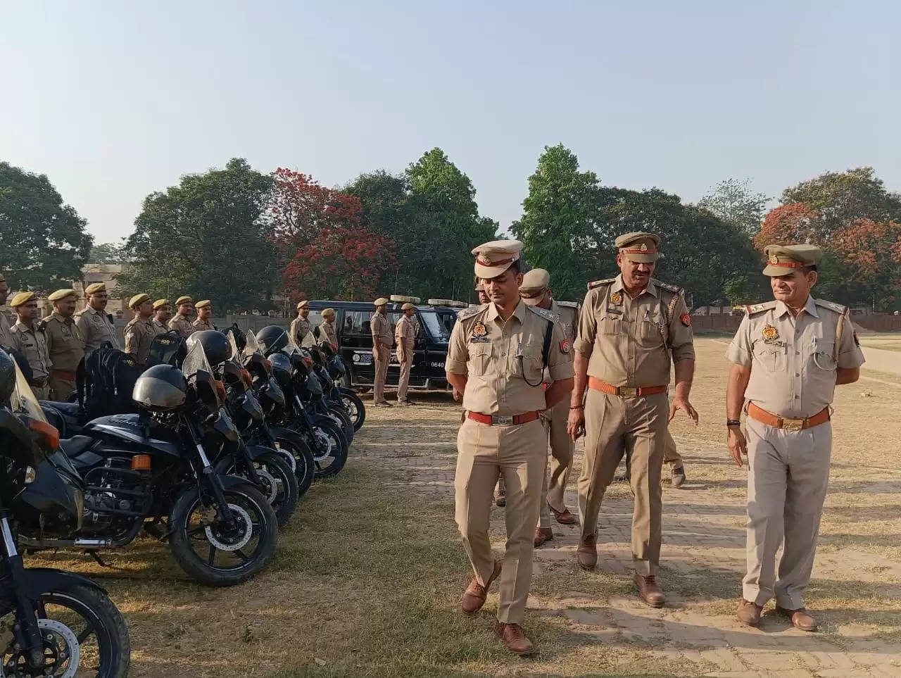 parade in varanasi