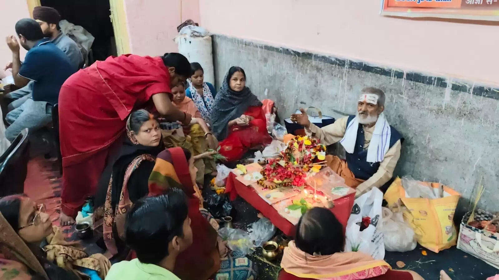 अन्नपूर्णा के 17 दिवसीय महाव्रत का आज होगा समापन, धान की बालियों से सजाया गया है गर्भगृह