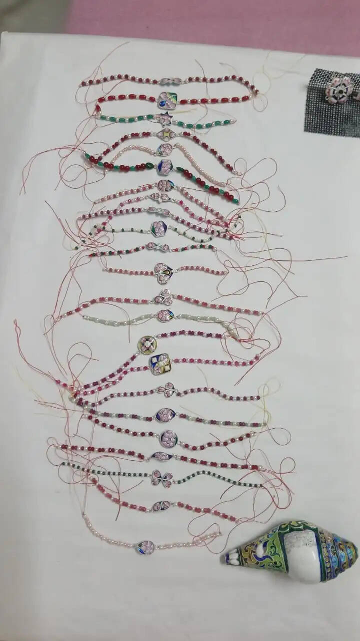 123