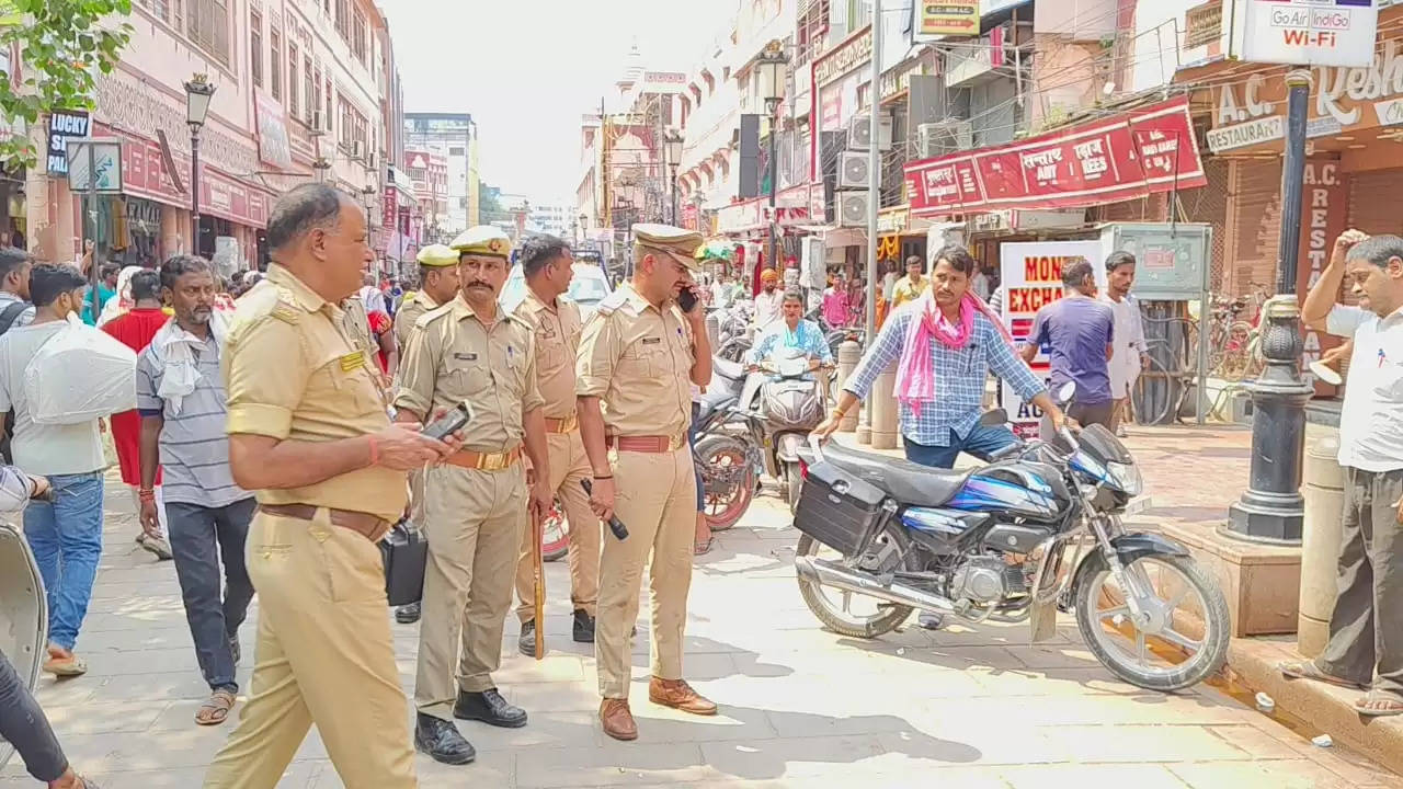 varanasi police