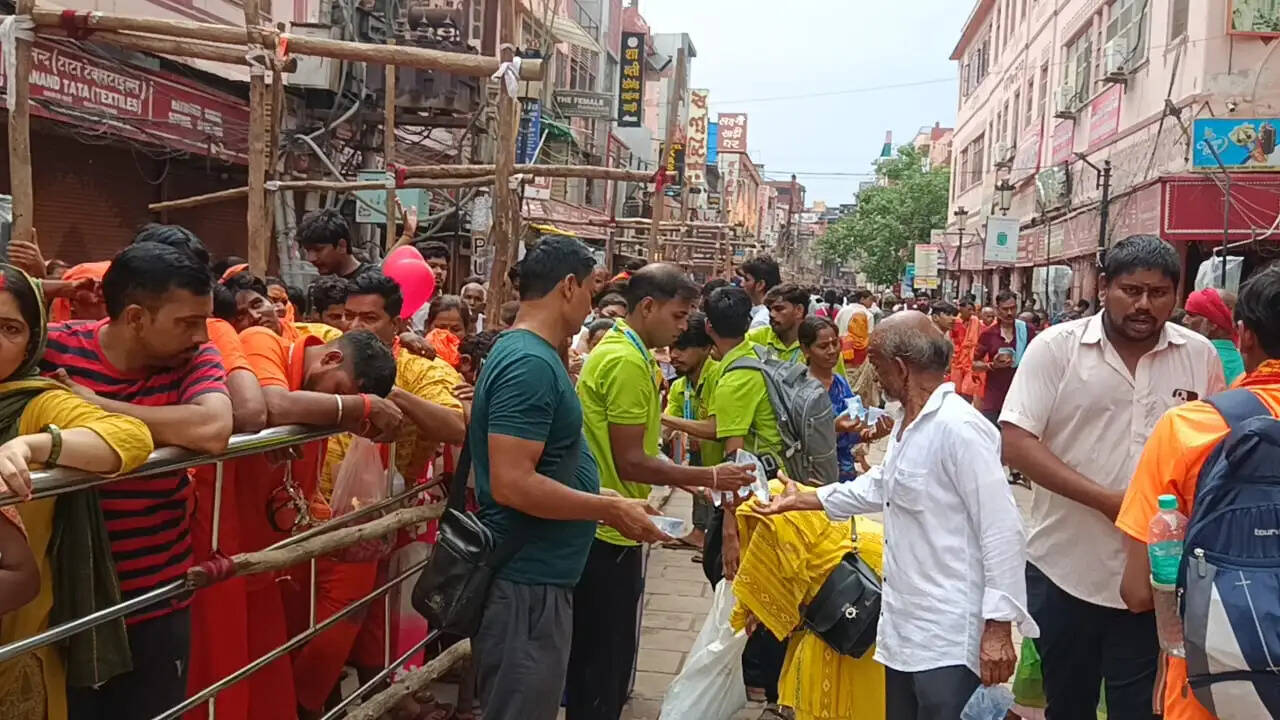 सावन के प्रथम सोमवार पर सेवा का संदेश
