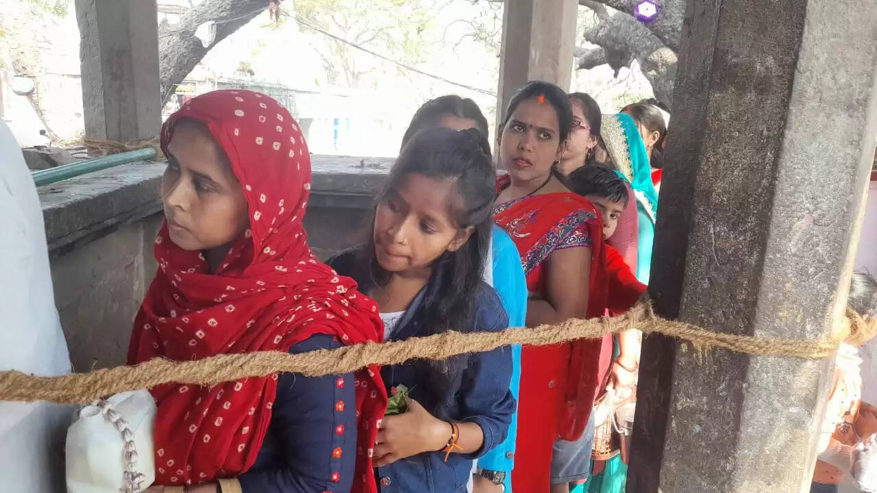 Karmdeshwar Mahadev Temple Varanasi