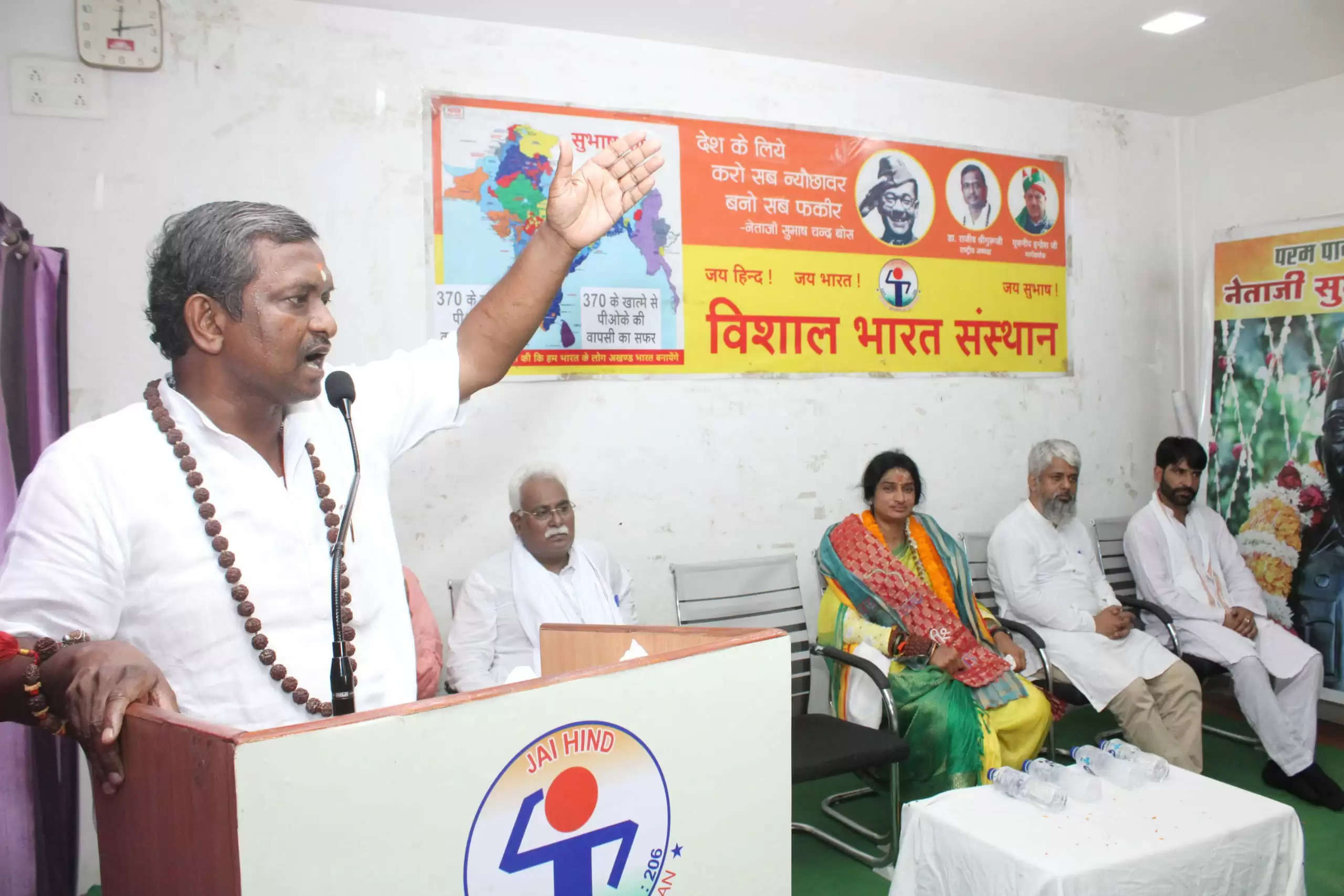 madhavi lata in varanasi