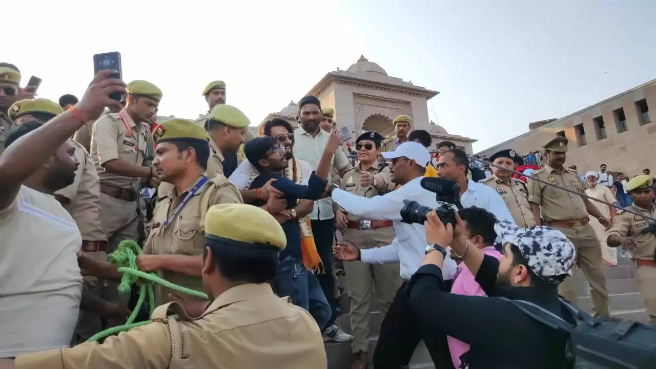 ranveer singh in varanasi