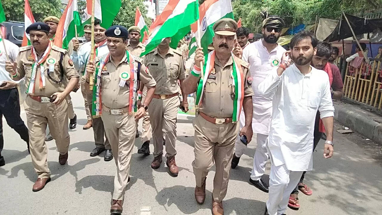 Tiranga yatra in Varanasi