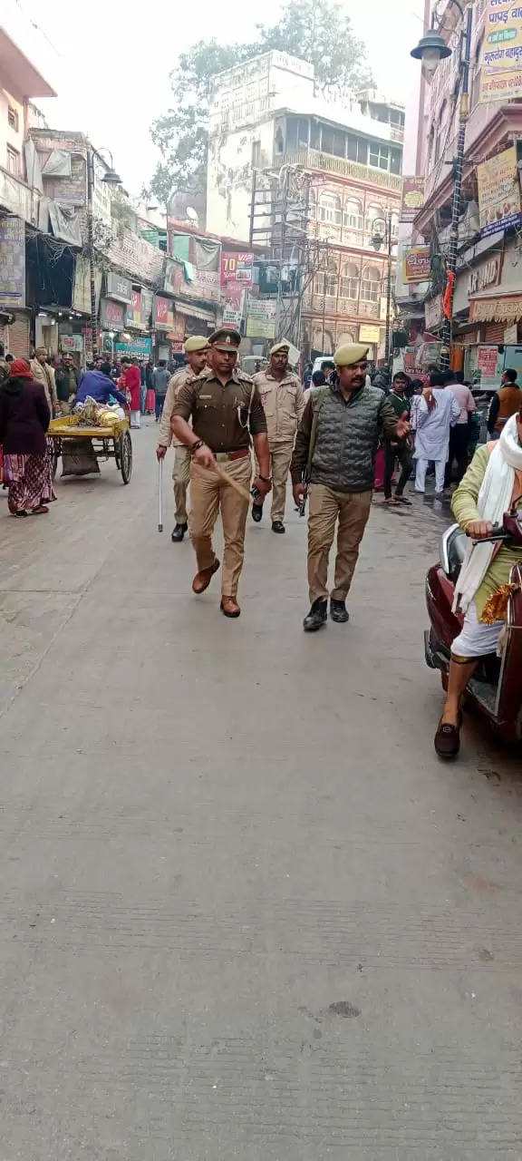 VARANASIPOLICEIN GYANVAPI