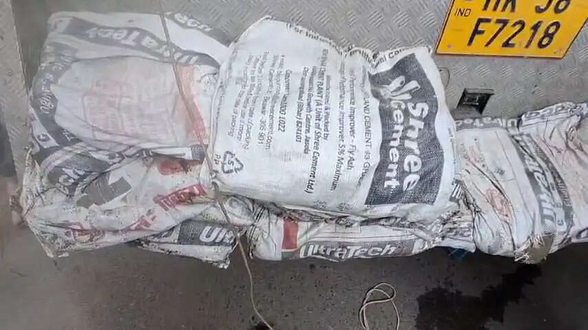 ं