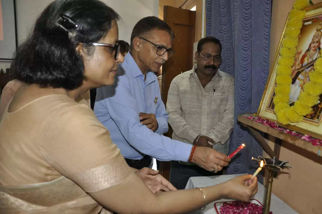 &nbsp;शोध में नवाचार व नैतिक बोध का होना है आवश्यक - प्रोफेसर पी. एन. सिंह