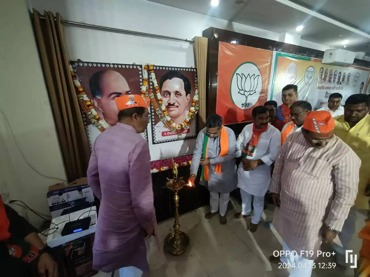 sunil bansal in varanasi