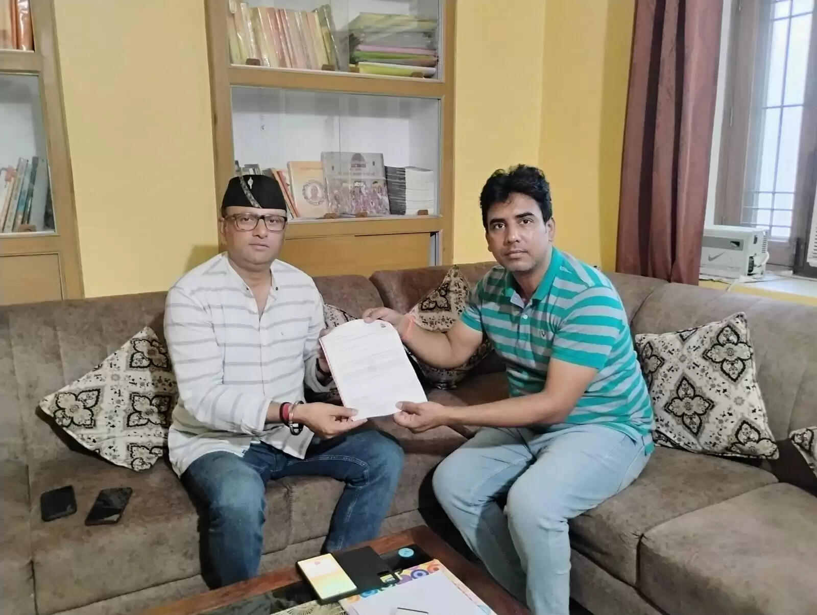 विधायक सौरभ श्रीवास्तव ने जनसुनवाई में सुनी समस्याएं, त्वरित समाधान के लिए दिए निर्देश