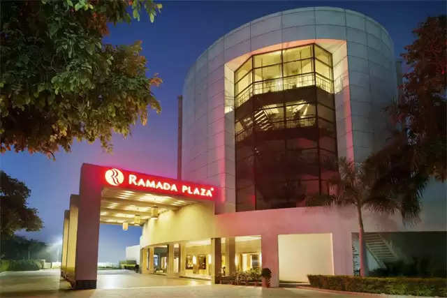 hotel ramada