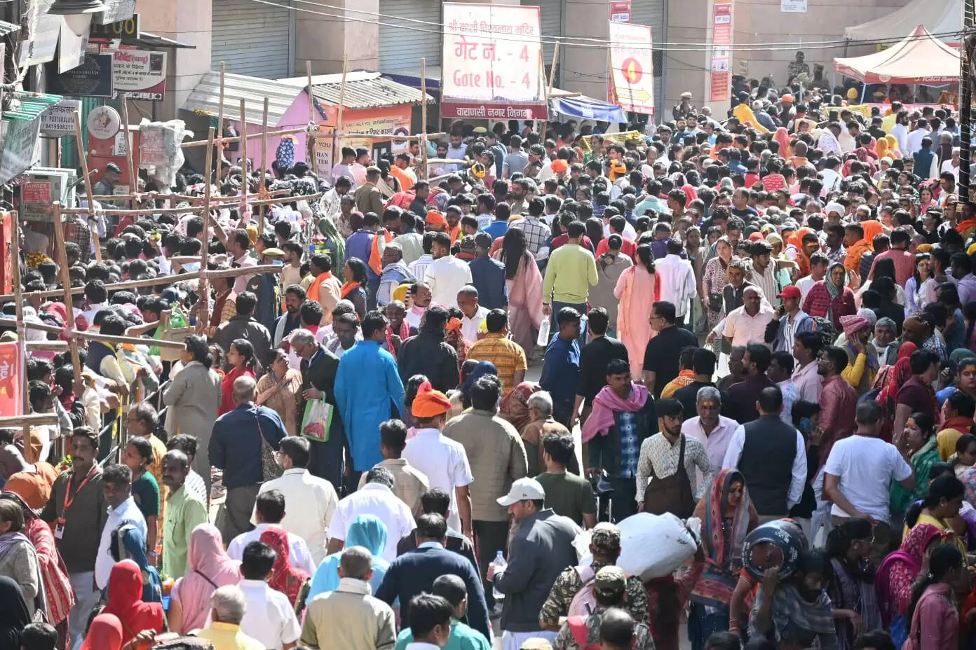 varansi crowd