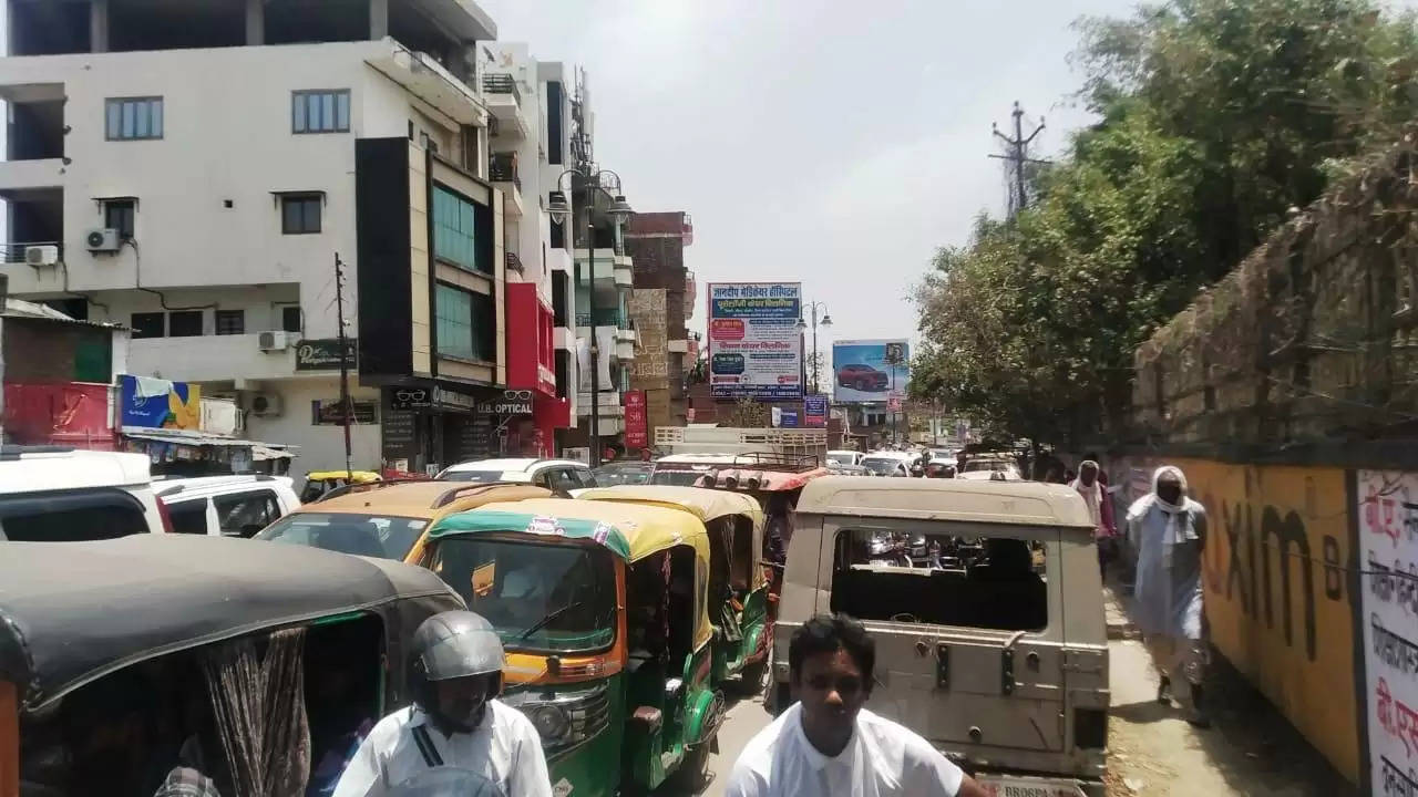 traffic issue in varanasi