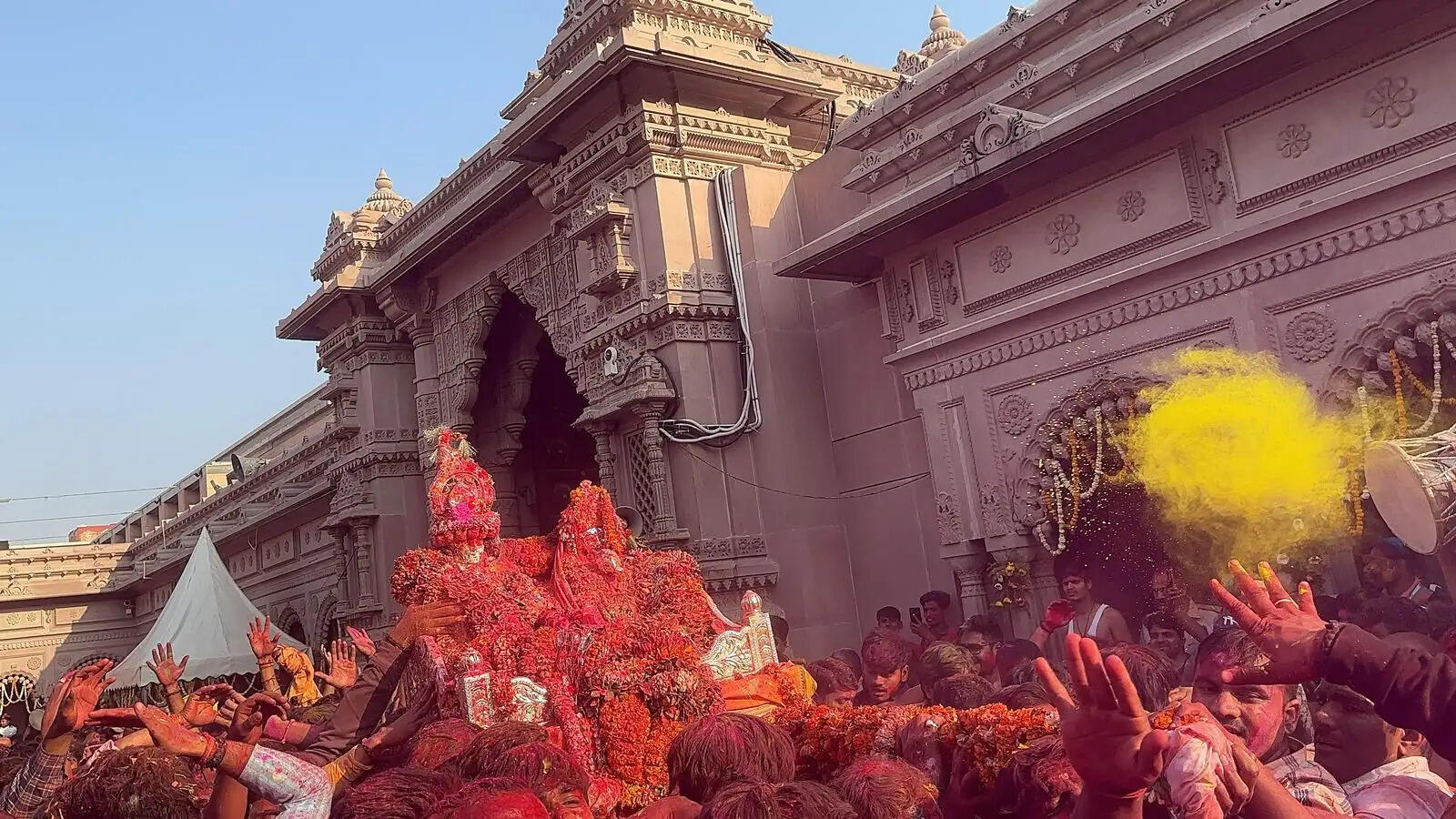 रंगभरी एकादशी पर बाबा की भव्य पालकी शोभायात्रा की तैयारी शुरू