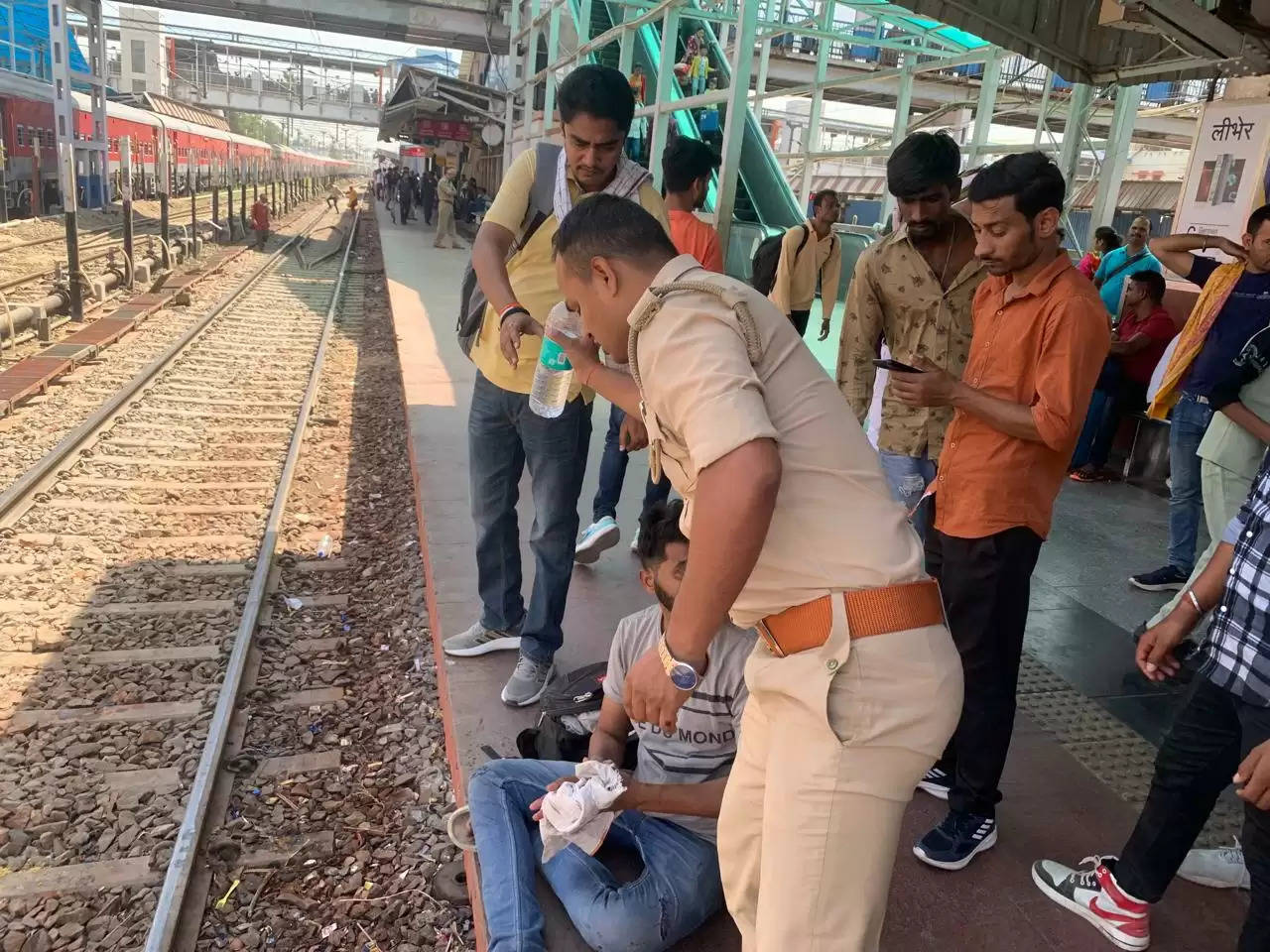 varanasi cantt station