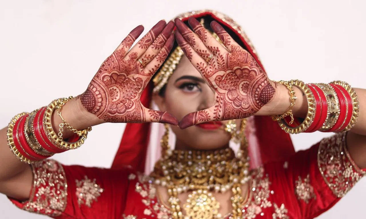 Top Indian Mehendi Artists in Gurgaon Sector 14, Delhi - Justdial