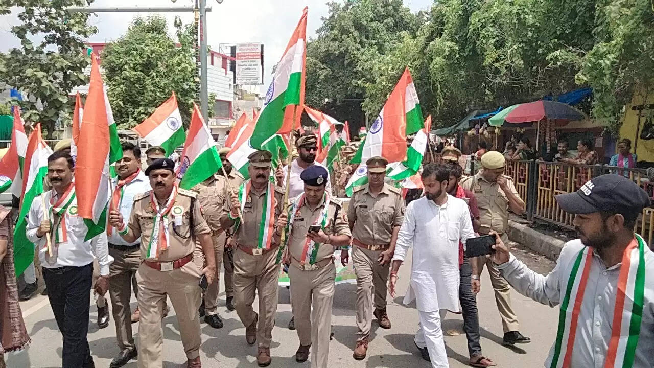 Tiranga yatra in Varanasi