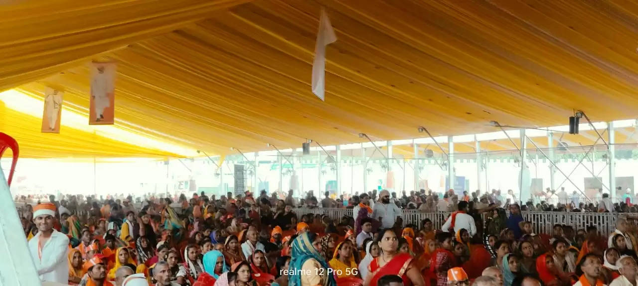 kisan sammelan in varanasi