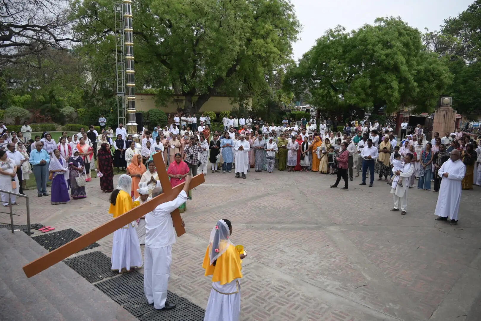 &nbsp;गुड फ्राइडे पर काशी में गूंजीं प्रार्थनाएं, यीशु मसीह के बलिदान को किया नमन