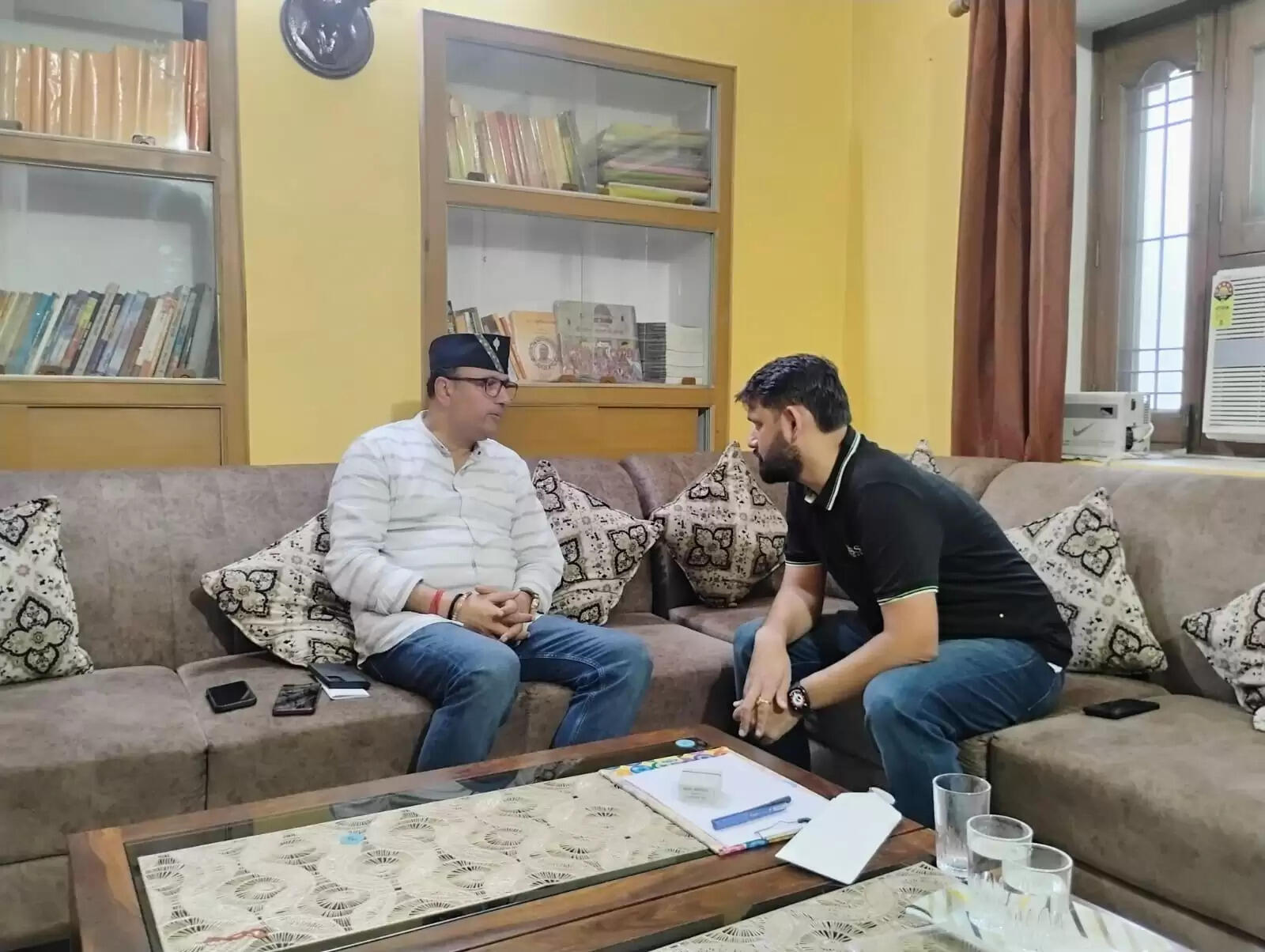 विधायक सौरभ श्रीवास्तव ने जनसुनवाई में सुनी समस्याएं, त्वरित समाधान के लिए दिए निर्देश