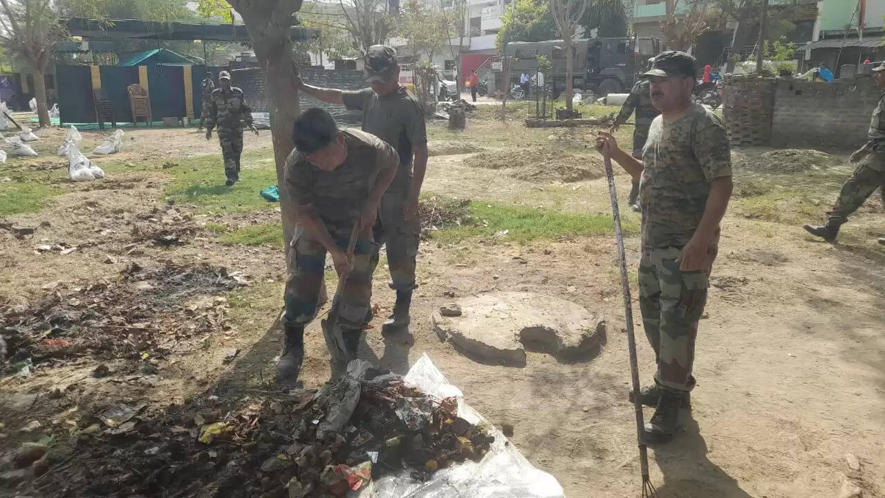 Ganga Task Force changed the face of Kandwa Pokhare in three months