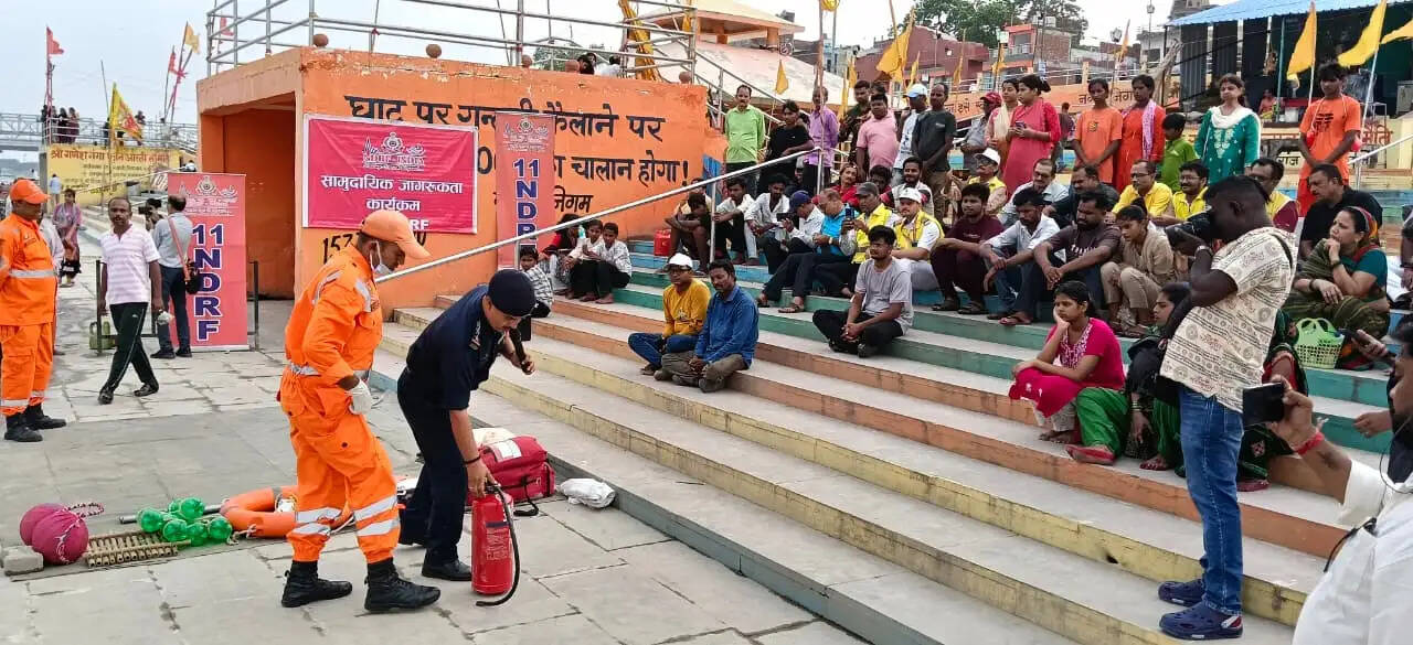 योगी सरकार ने तेज किया बाढ़ प्रभावित जिलों में राहत-बचाव कार्य, एनडीआरएफ की टीमों को किया पूर्ण सक्रिय
