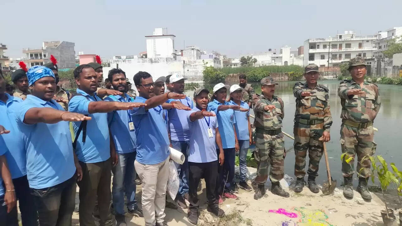 Ganga Task Force changed the face of Kandwa Pokhare in three months