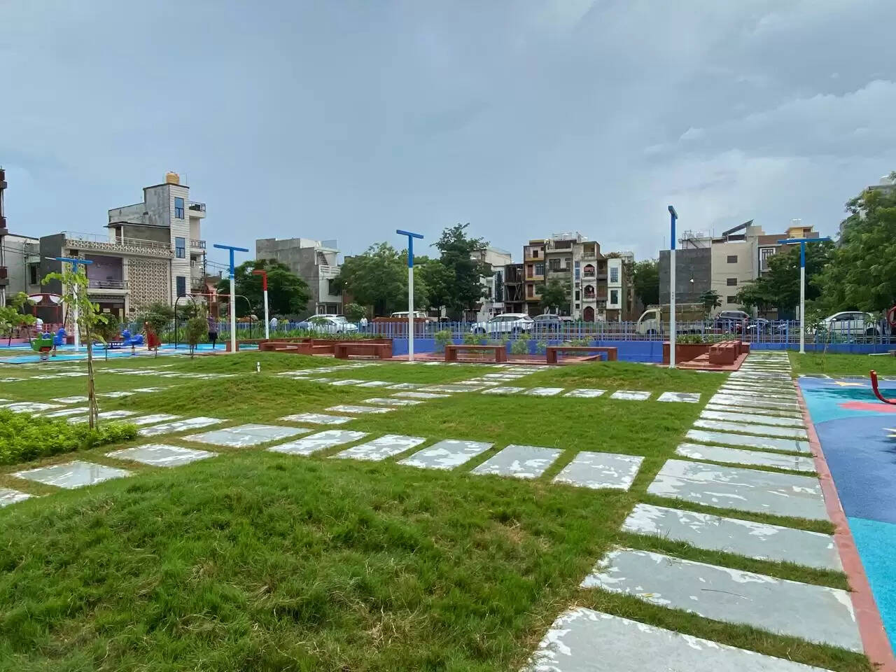 वाराणसी को मिली AM to PM पार्क की सौगात