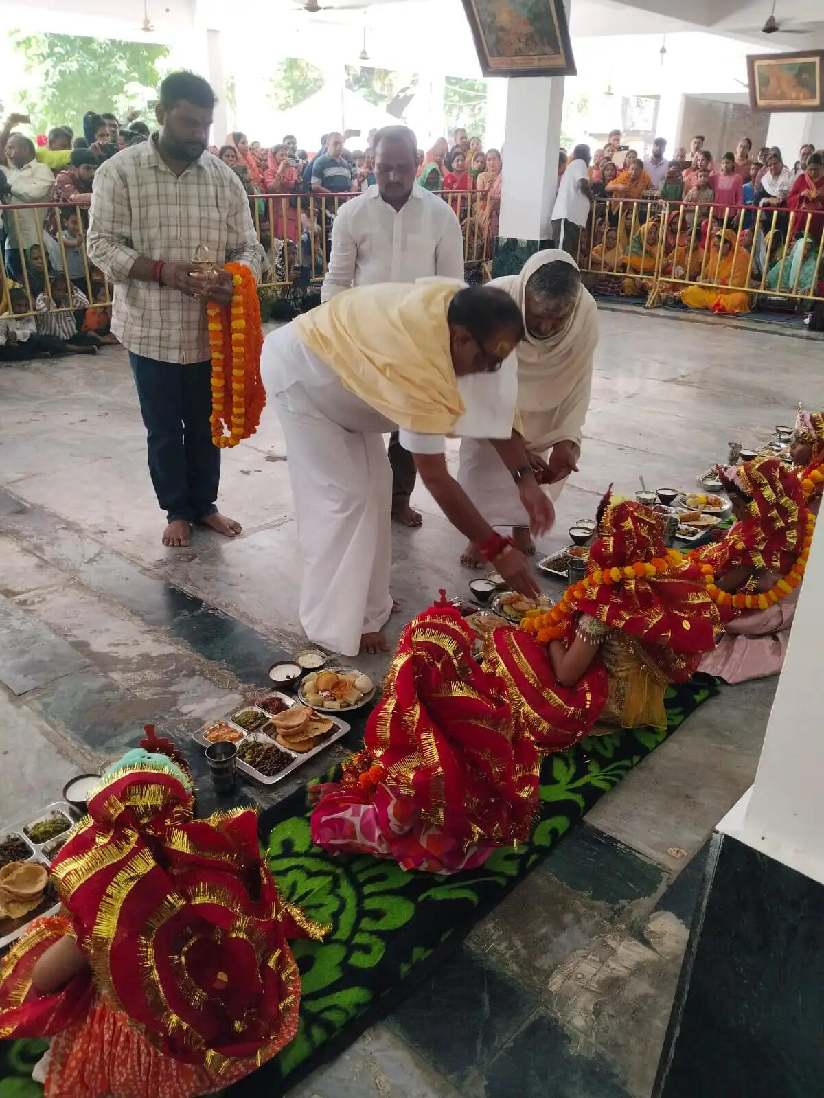 123